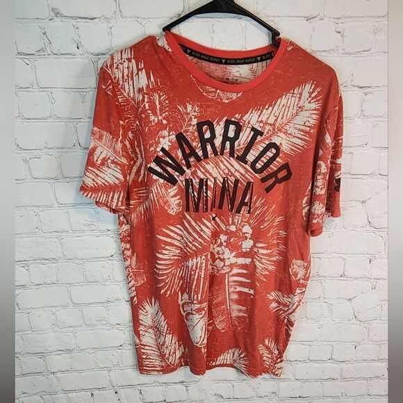 Men's Under Armour "Warrior Mana" shirt size small - Picture 1 of 3